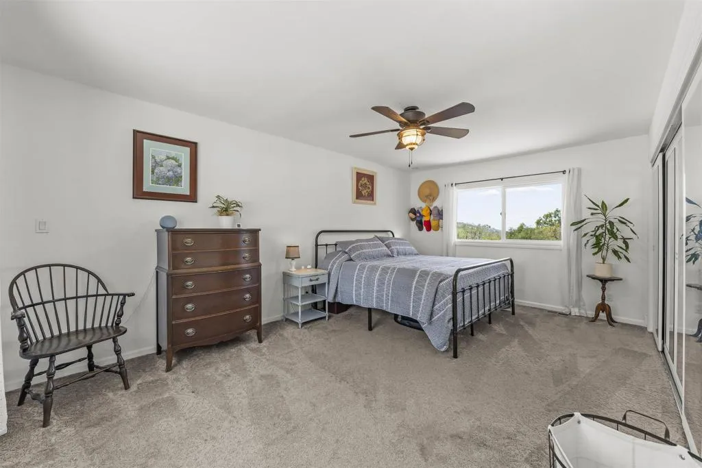 https://cdn.realtyfeed.com/cdn/127/306780038/f87fc9ea0c8ee78a85da32d247ca5aac.webp