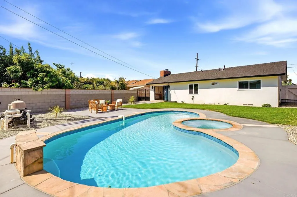 https://cdn.realtyfeed.com/cdn/127/306780081/71787ead7dff09b9efd516eebb0f5818.webp