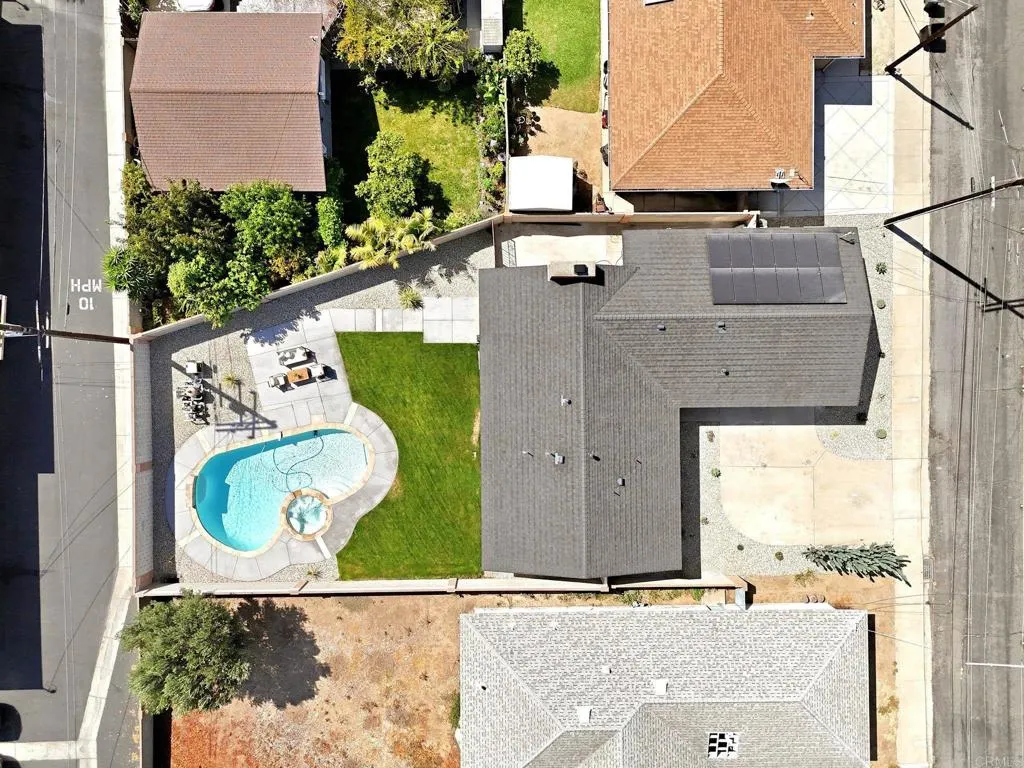 https://cdn.realtyfeed.com/cdn/127/306780081/cf826fb23742b68d99247a53e5b5dd95.webp
