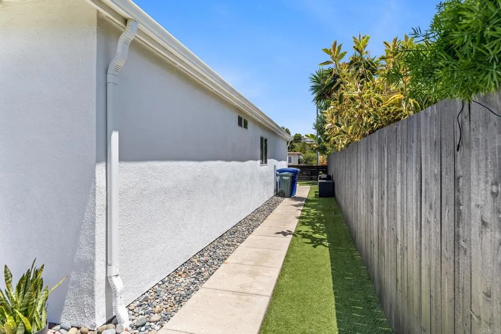 https://cdn.realtyfeed.com/cdn/127/306780098/0593903bc832b247321f039848c46004.webp