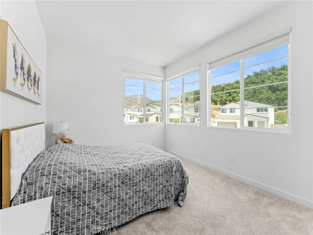 https://cdn.realtyfeed.com/cdn/127/306780229/96ebd550268a9eb5172b7dbac9986444.webp