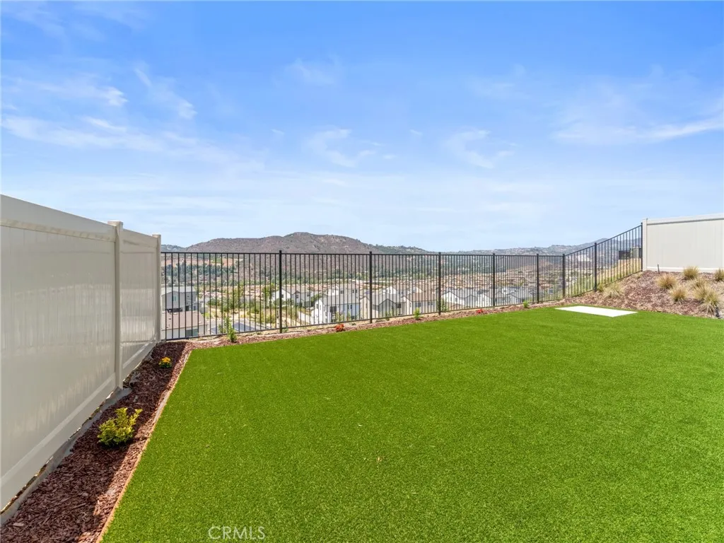 https://cdn.realtyfeed.com/cdn/127/306780229/9ee33312f692e8a5370ec0c6e66dcf86.webp