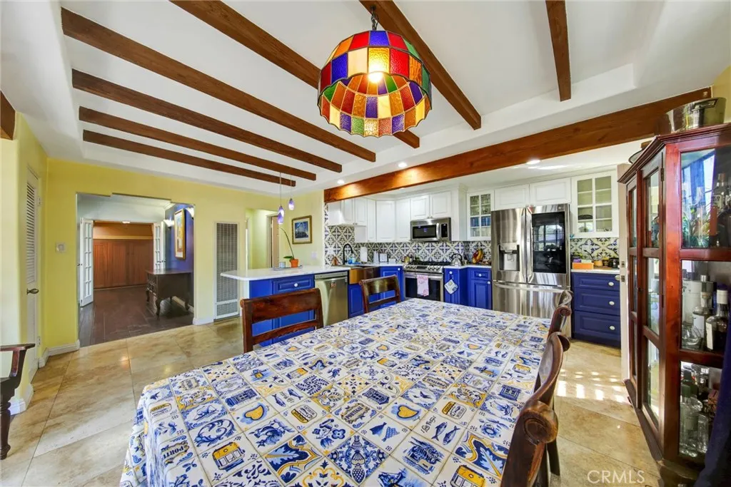 https://cdn.realtyfeed.com/cdn/127/306780265/862ec08312dc8f12a3e9f244c88487d5.webp