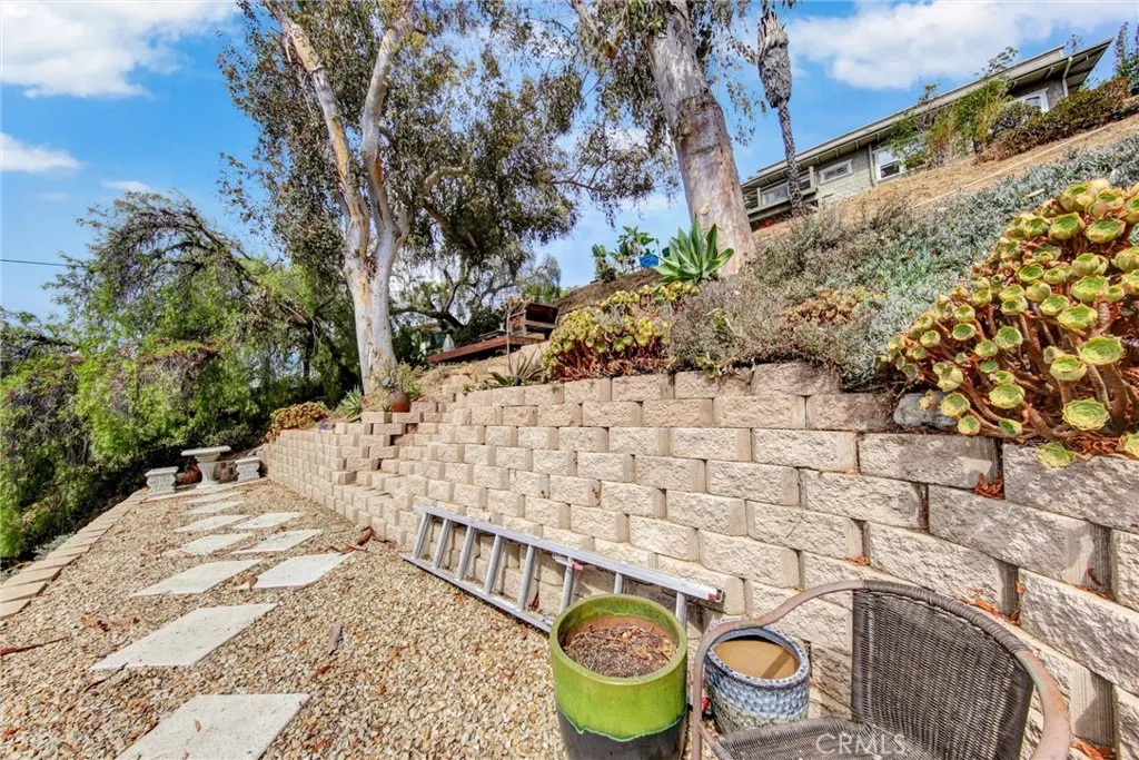 https://cdn.realtyfeed.com/cdn/127/306780265/b56d287502144bfe7c52a76cc47a1797.webp