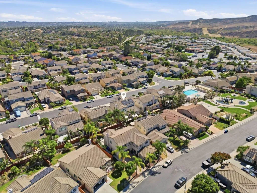 https://cdn.realtyfeed.com/cdn/127/306780275/795887f16529d1d80ba03cff96fc4208.webp