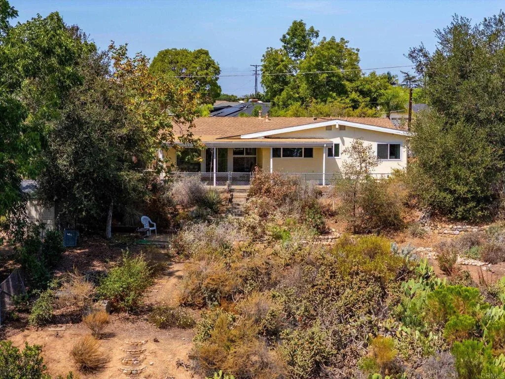 https://cdn.realtyfeed.com/cdn/127/306780294/5533a59d1cfb5b88e709bfdbd498e6b8.webp