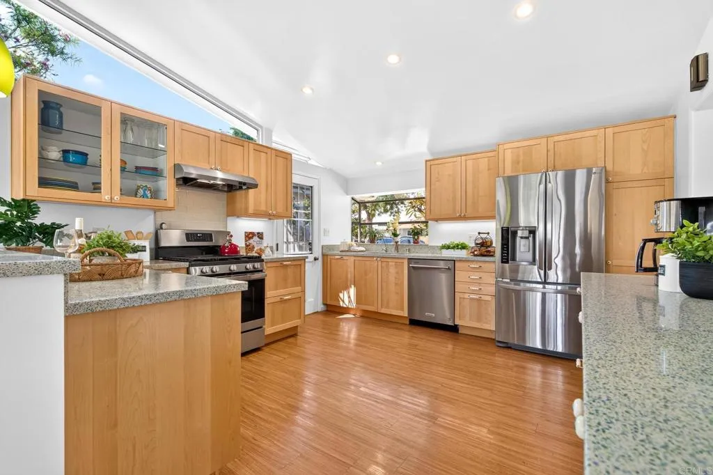 https://cdn.realtyfeed.com/cdn/127/306780294/8652fa7459ad266dde52fea9248a7500.webp