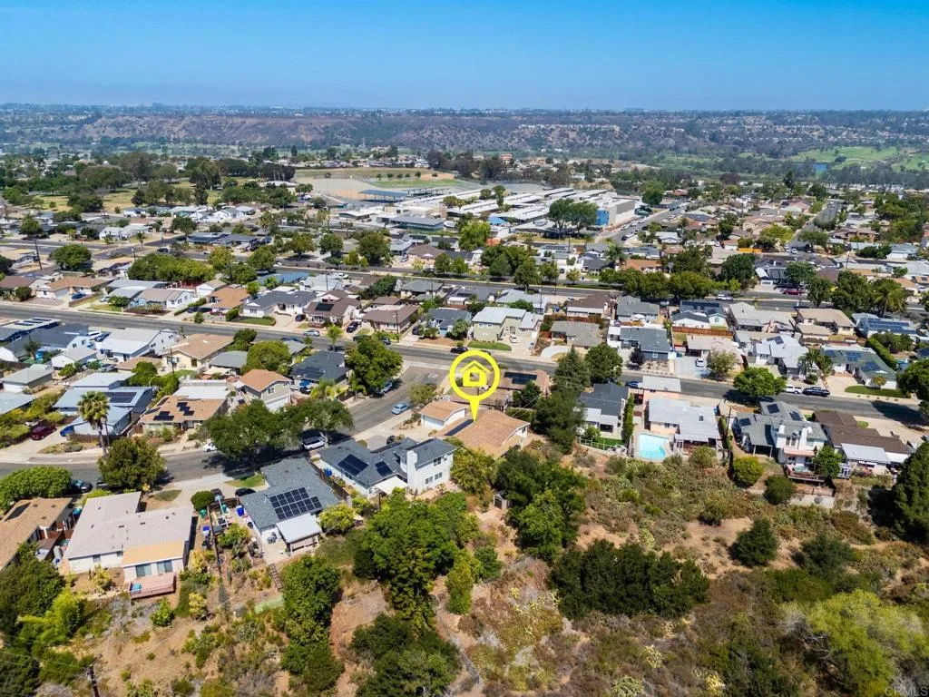 https://cdn.realtyfeed.com/cdn/127/306780294/e514085c9dfb7e604a0c70ec8f5970e4.webp