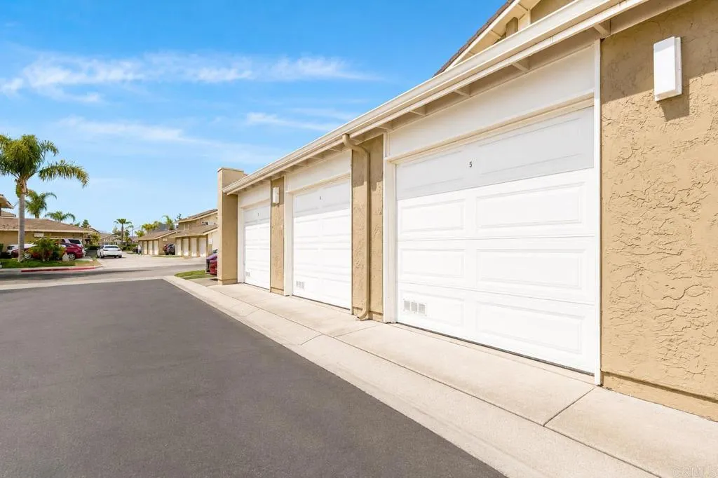 17436 Ashburton Road, San Diego, CA 92128 - Photo 5 of 19, San Diego, CA