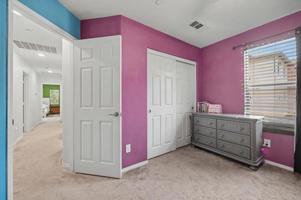 https://cdn.realtyfeed.com/cdn/127/306780316/764fce48cd57c81f32ced5aaafbb89ad.webp