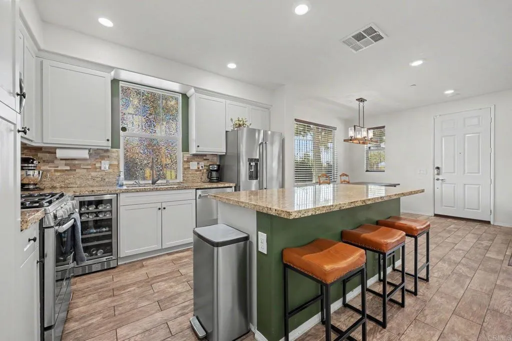 https://cdn.realtyfeed.com/cdn/127/306780316/a87647a00fcae5646ad32daf0f4acf33.webp