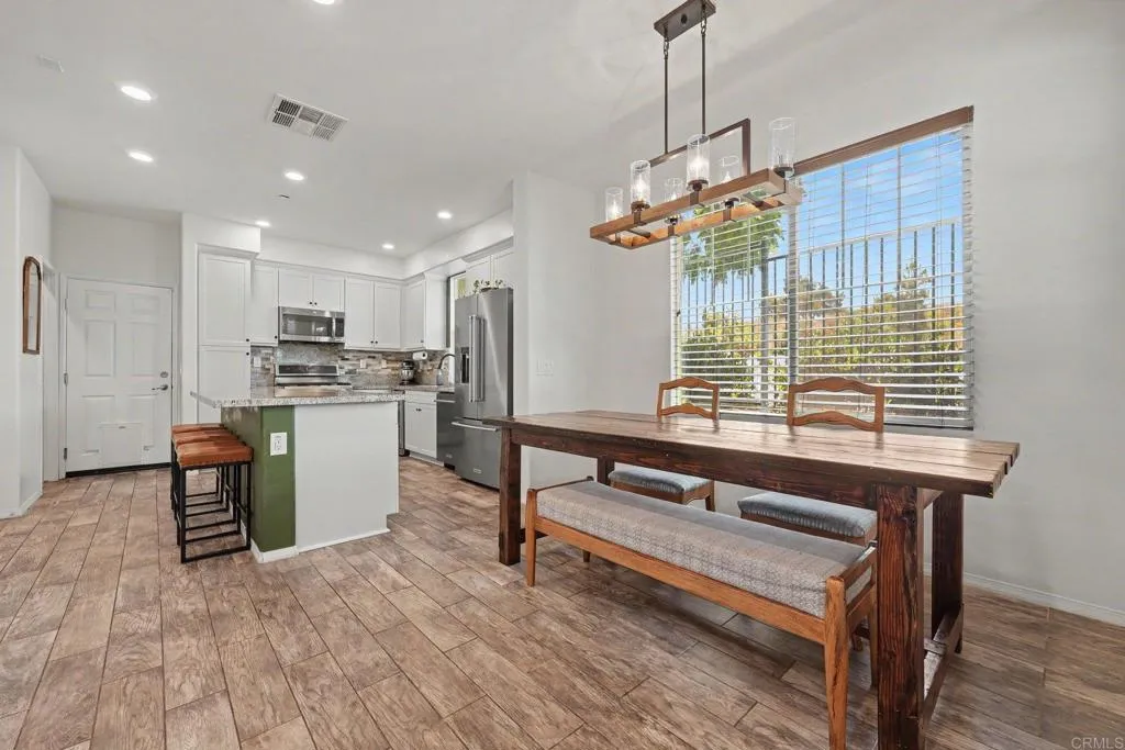 https://cdn.realtyfeed.com/cdn/127/306780316/efa6112109b5d12b576e65bc3844678a.webp