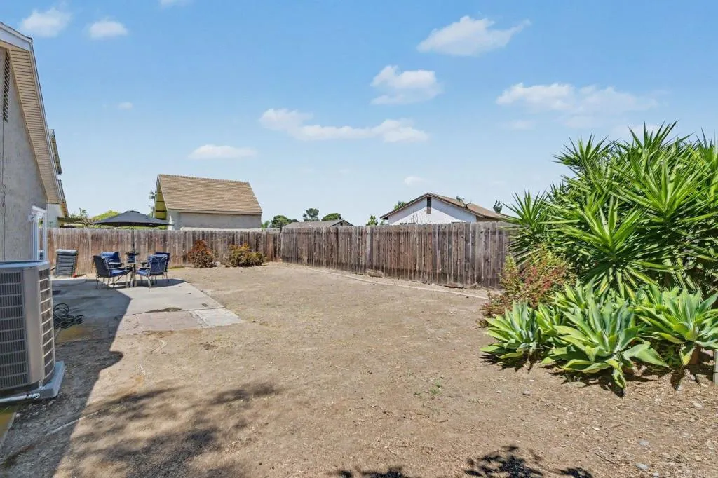 https://cdn.realtyfeed.com/cdn/127/306780329/141588ac7a0c6f31e79065a98d49cb12.webp