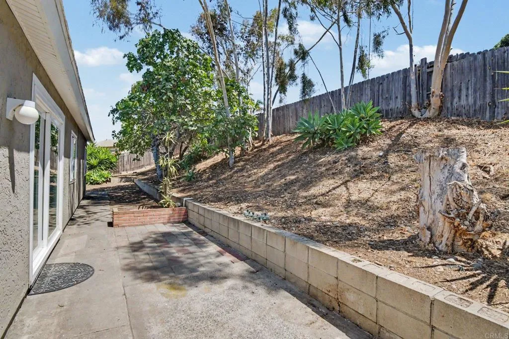 https://cdn.realtyfeed.com/cdn/127/306780329/6a480972a33258fdf6b110d996b13876.webp