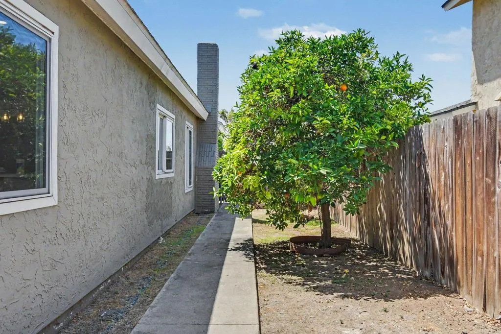 https://cdn.realtyfeed.com/cdn/127/306780329/89f192ac0dcd8c8b7560deb8fad302fc.webp