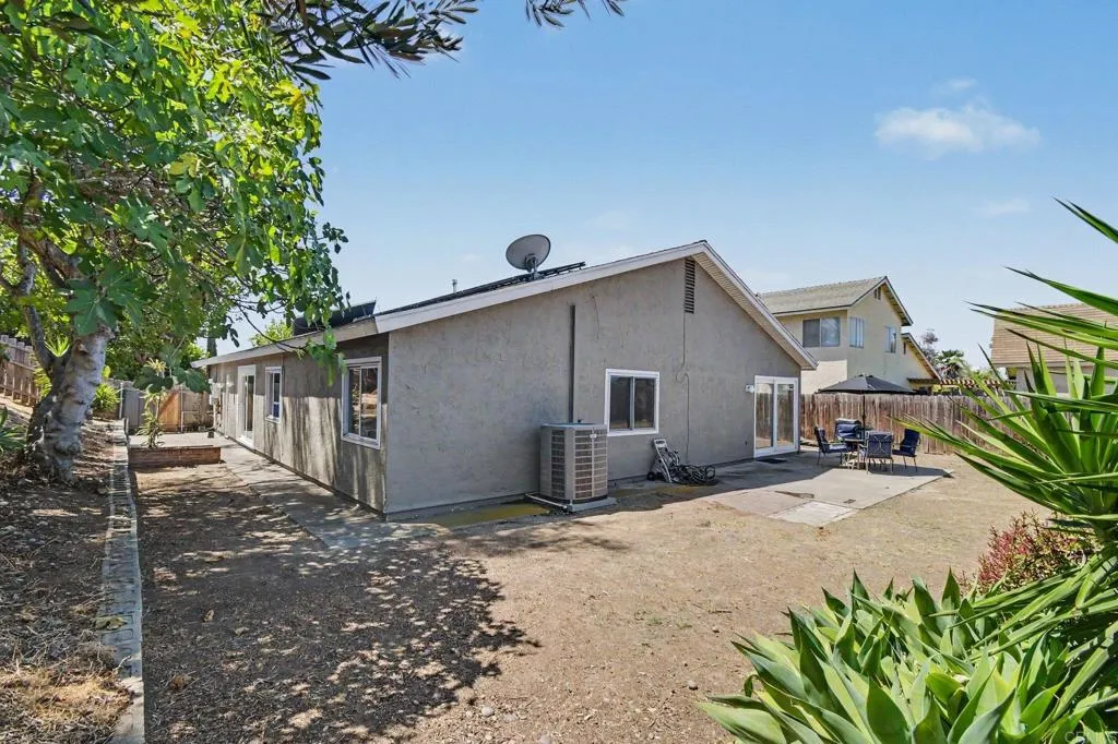 https://cdn.realtyfeed.com/cdn/127/306780329/f02034db6977f4cf330d9cd49f043a54.webp
