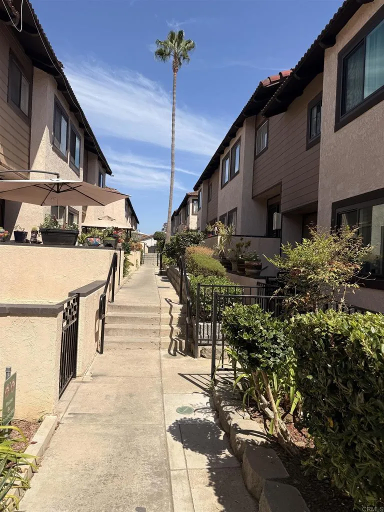 955 Postal Way Unit 2, Vista, CA 92083 - Photo 2 of 14, Vista, CA
