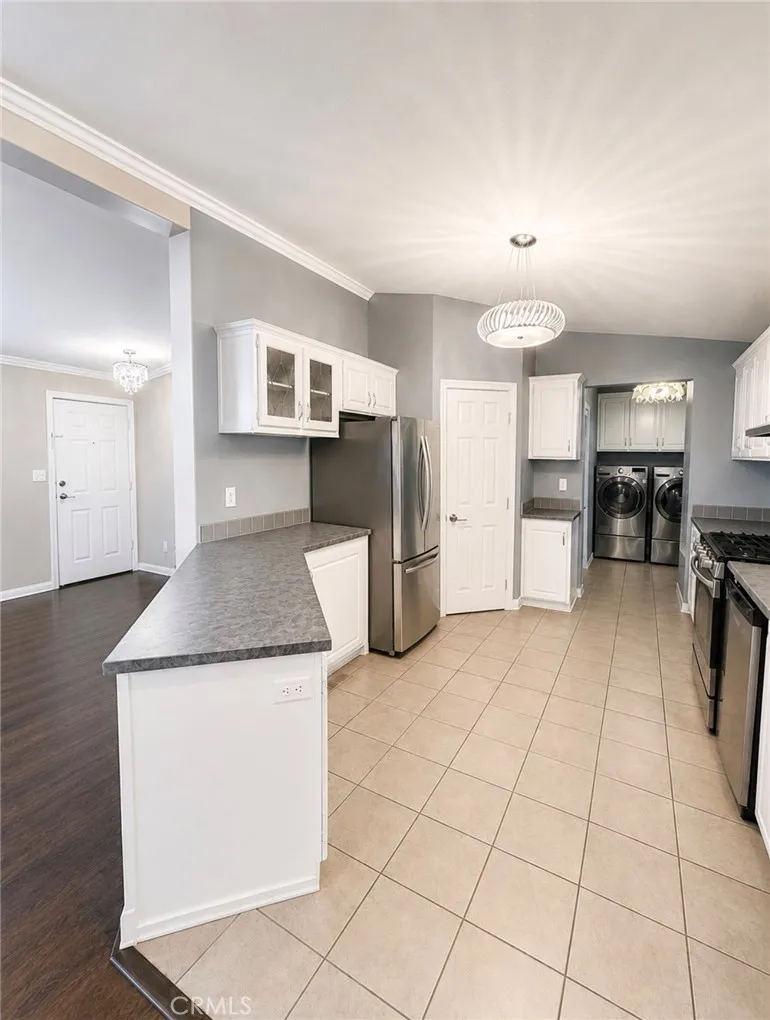 https://cdn.realtyfeed.com/cdn/127/306780351/0703714f0e38c530e93221813da330ca.webp