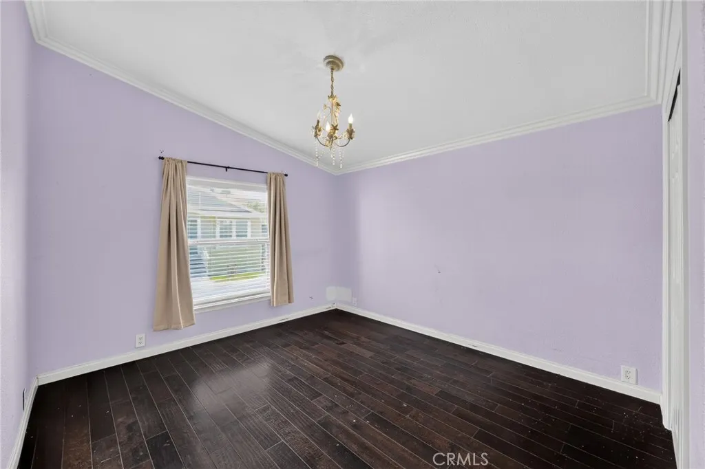 https://cdn.realtyfeed.com/cdn/127/306780351/15bf7a7c3e21af724a9e85c438867245.webp