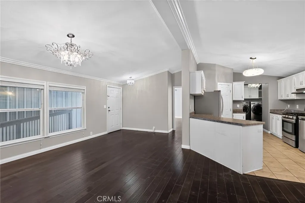 https://cdn.realtyfeed.com/cdn/127/306780351/570bb8e945b7c498bcdf663ea0923423.webp