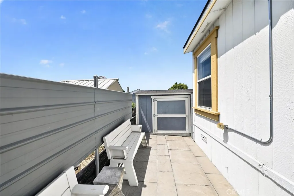 https://cdn.realtyfeed.com/cdn/127/306780351/bcc0ee37ad34d219fab795b68db057d6.webp