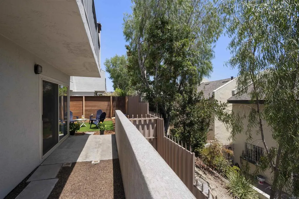 https://cdn.realtyfeed.com/cdn/127/306780357/5b28026ff013b4f8a2a8ba3890c66acb.webp