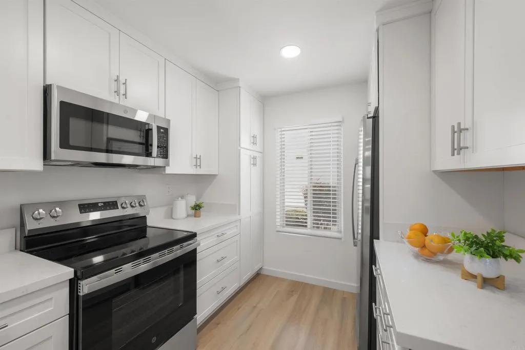 https://cdn.realtyfeed.com/cdn/127/306780357/67fdbb3087ee43cc6326e9c960bbd5cb.webp