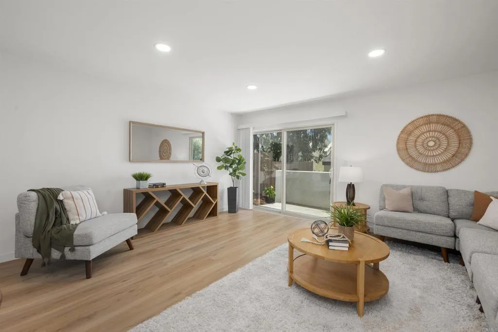 https://cdn.realtyfeed.com/cdn/127/306780357/8999db612762e56e079e2a0ba71e6941.webp