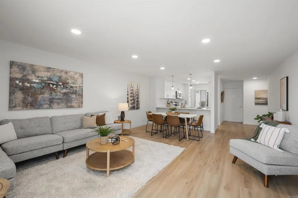 https://cdn.realtyfeed.com/cdn/127/306780357/e1437a9ea6b88483dda24a3fab151283.webp