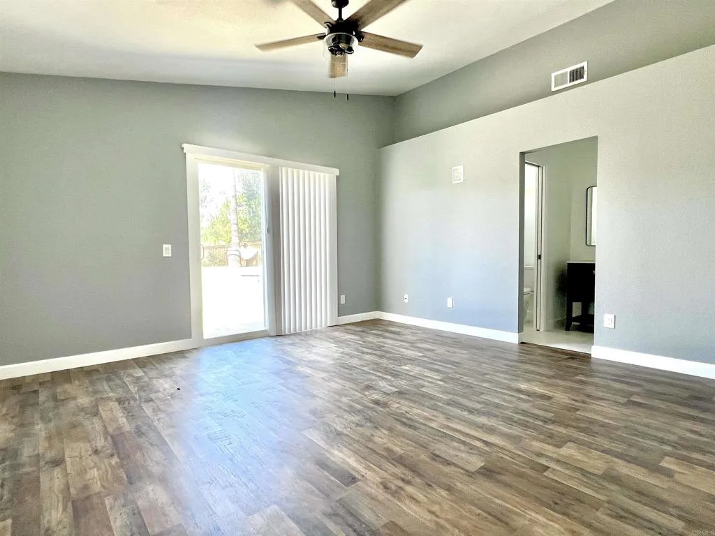 https://cdn.realtyfeed.com/cdn/127/306780360/a9904c95a1761e7ff4286dcb9c5aa935.webp