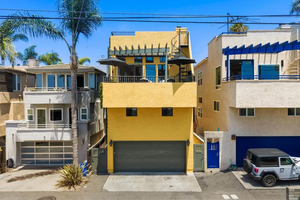 https://cdn.realtyfeed.com/cdn/127/306780388/ef55a0beb811030c18357644ed21501c.webp