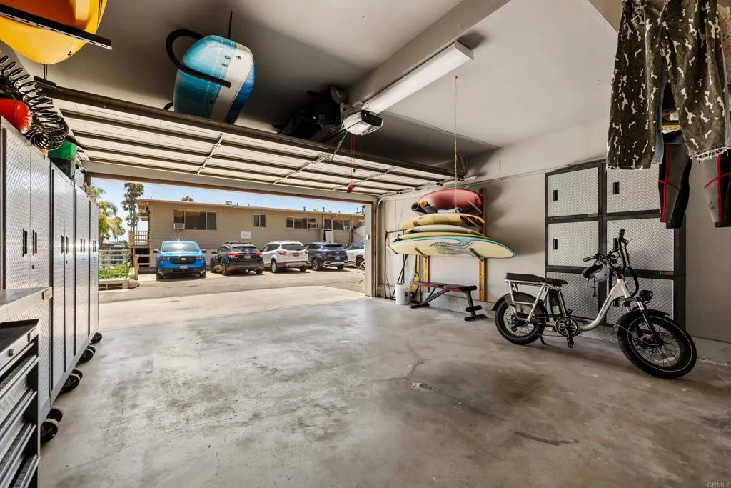https://cdn.realtyfeed.com/cdn/127/306780388/f75a72bcd75ac03a917199ac317bd0e2.webp