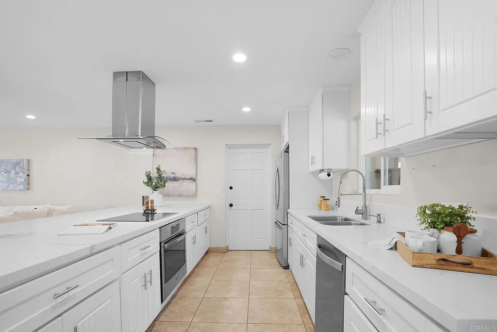 https://cdn.realtyfeed.com/cdn/127/306780399/1653087b0ea652483b6db31d38fdcb37.webp