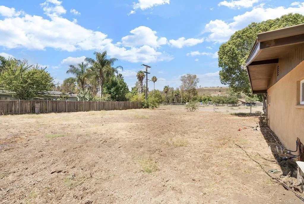 https://cdn.realtyfeed.com/cdn/127/306780399/a43524876cc9e47c650242db232d864d.webp