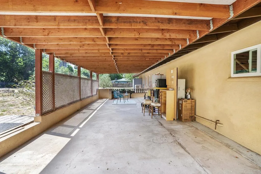 https://cdn.realtyfeed.com/cdn/127/306780399/cd5705d06127aa174ea17f88693e9c08.webp