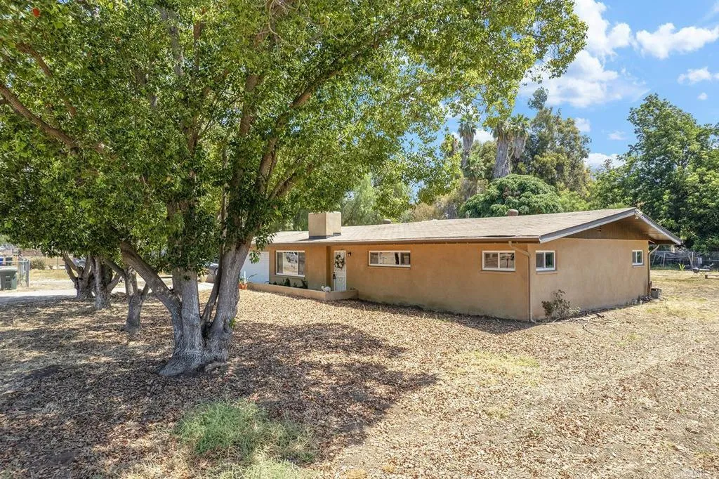 14135 York Avenue, Poway, CA 92064 - Photo 3 of 44, Poway, CA