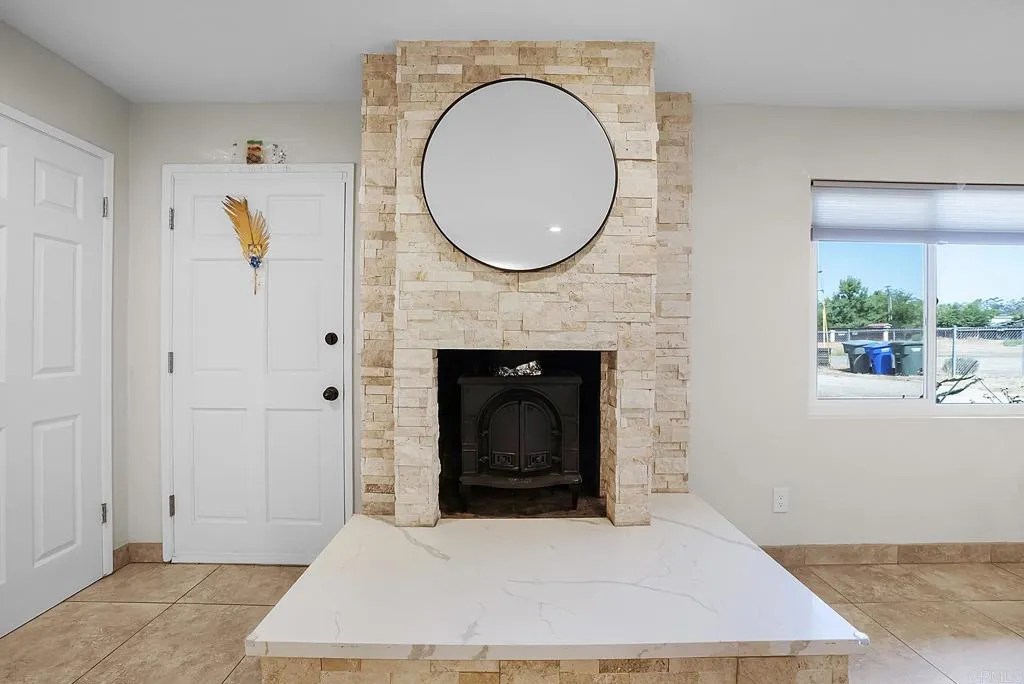 https://cdn.realtyfeed.com/cdn/127/306780399/fe4b9cfdd90e962df99c442d11457ac1.webp