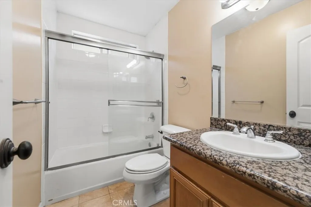 Photo #11: SW26154675 Listing: Photo #11