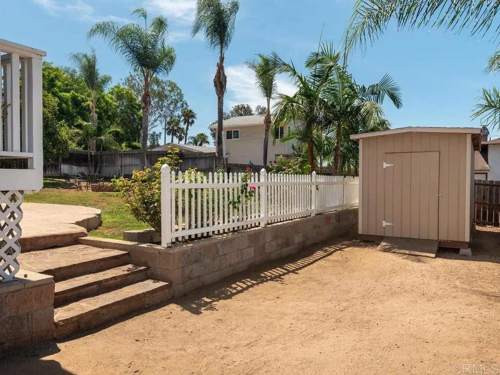https://cdn.realtyfeed.com/cdn/127/306780438/08a9dd2deb2a413db1f646c55e1eaa62.webp