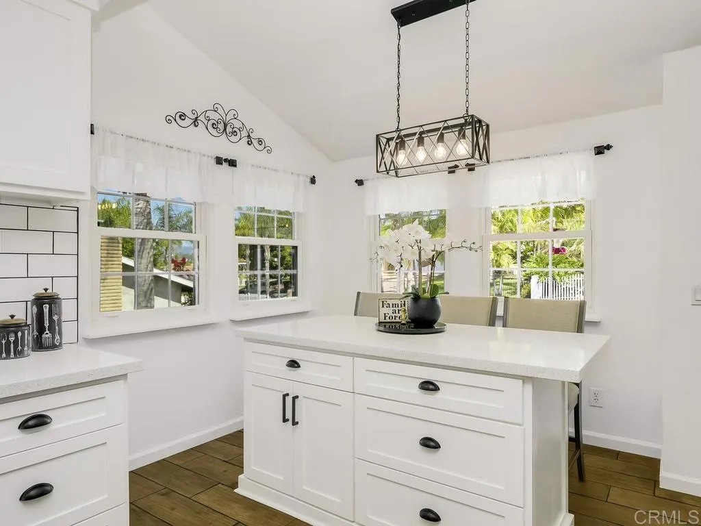 https://cdn.realtyfeed.com/cdn/127/306780438/3606f9eda7a4610ef457bd3756e1e9b6.webp