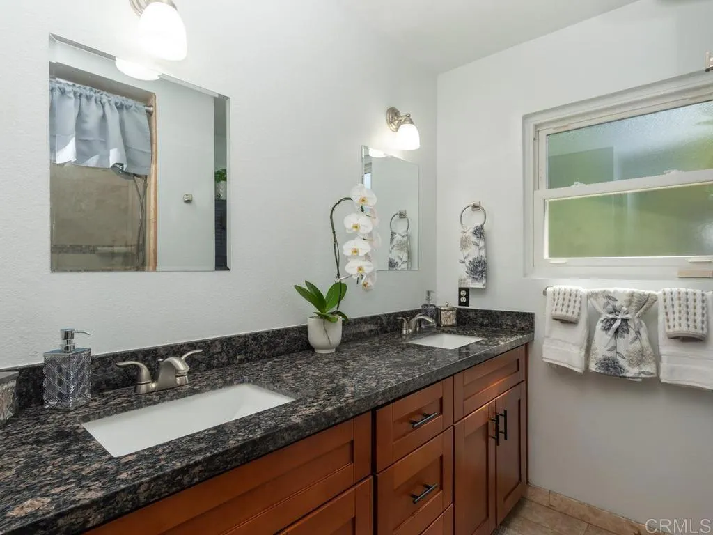 https://cdn.realtyfeed.com/cdn/127/306780438/8c11b4a8e836e41622ec1d210395ba38.webp