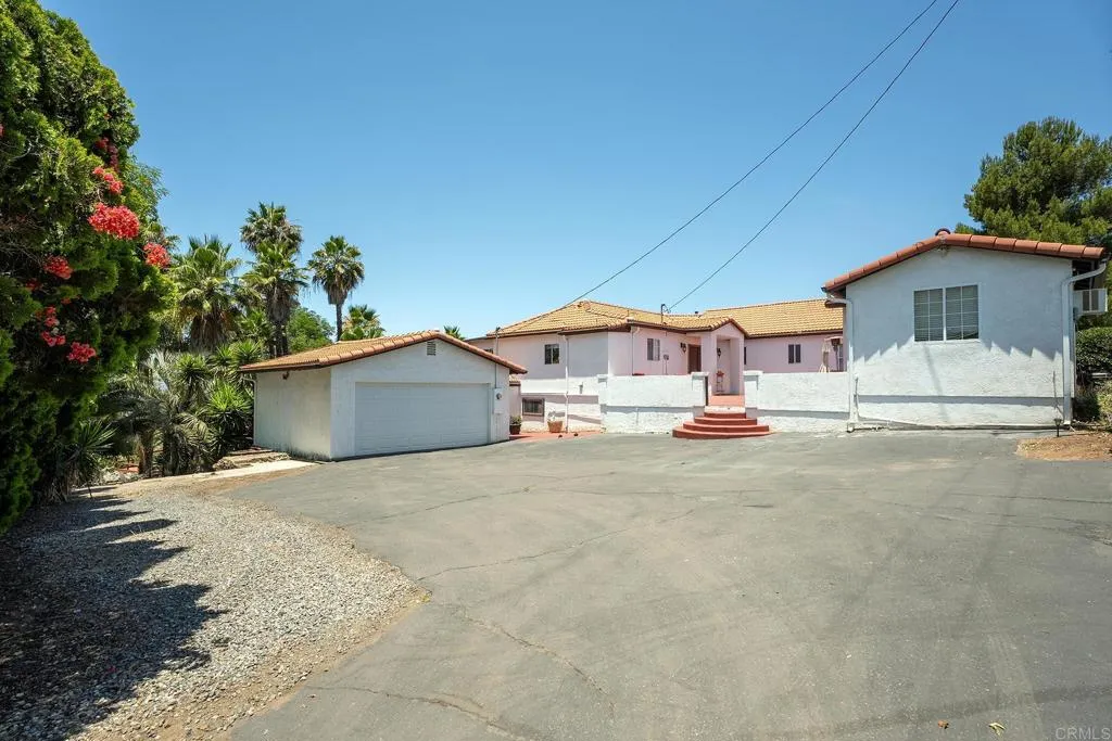 https://cdn.realtyfeed.com/cdn/127/306780454/3e83b39be9478d927767ecea8b762559.webp