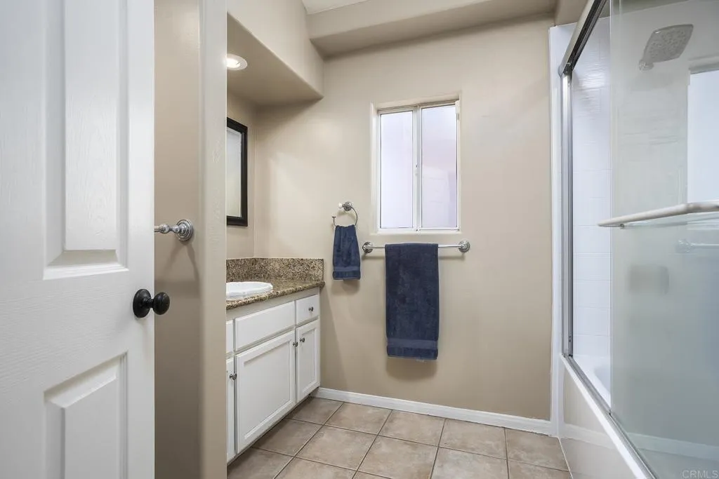https://cdn.realtyfeed.com/cdn/127/306780454/9ad93b75065e4f4ae6616e3dd666bd63.webp