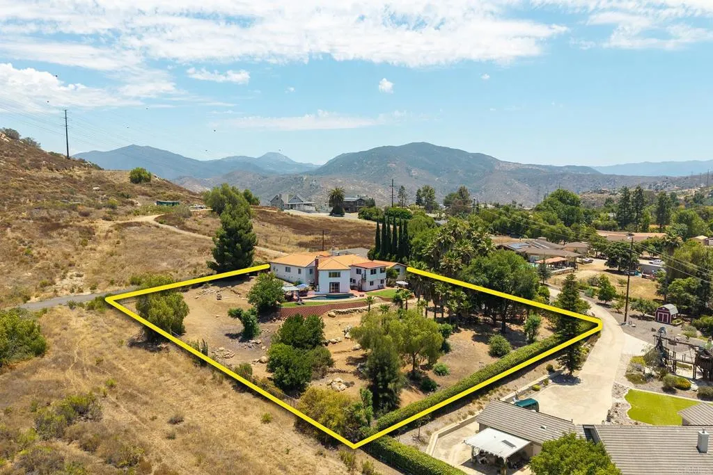 https://cdn.realtyfeed.com/cdn/127/306780454/b064d909c2f656e4defc93516c100a8a.webp