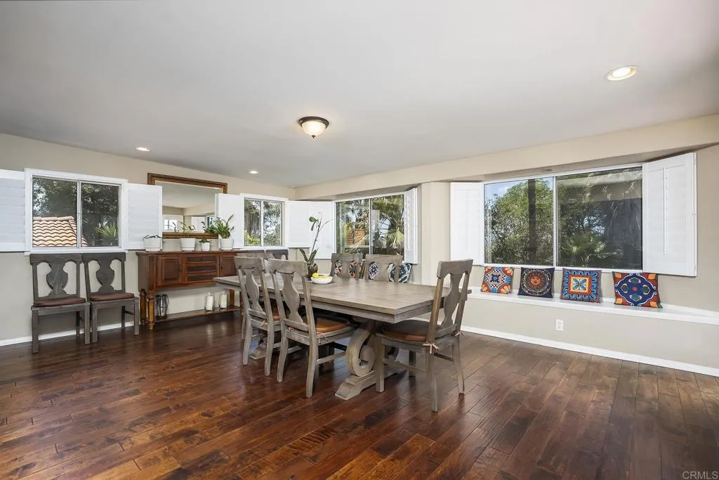 https://cdn.realtyfeed.com/cdn/127/306780454/cbde93539c48840ba23dbd070f40fe67.webp