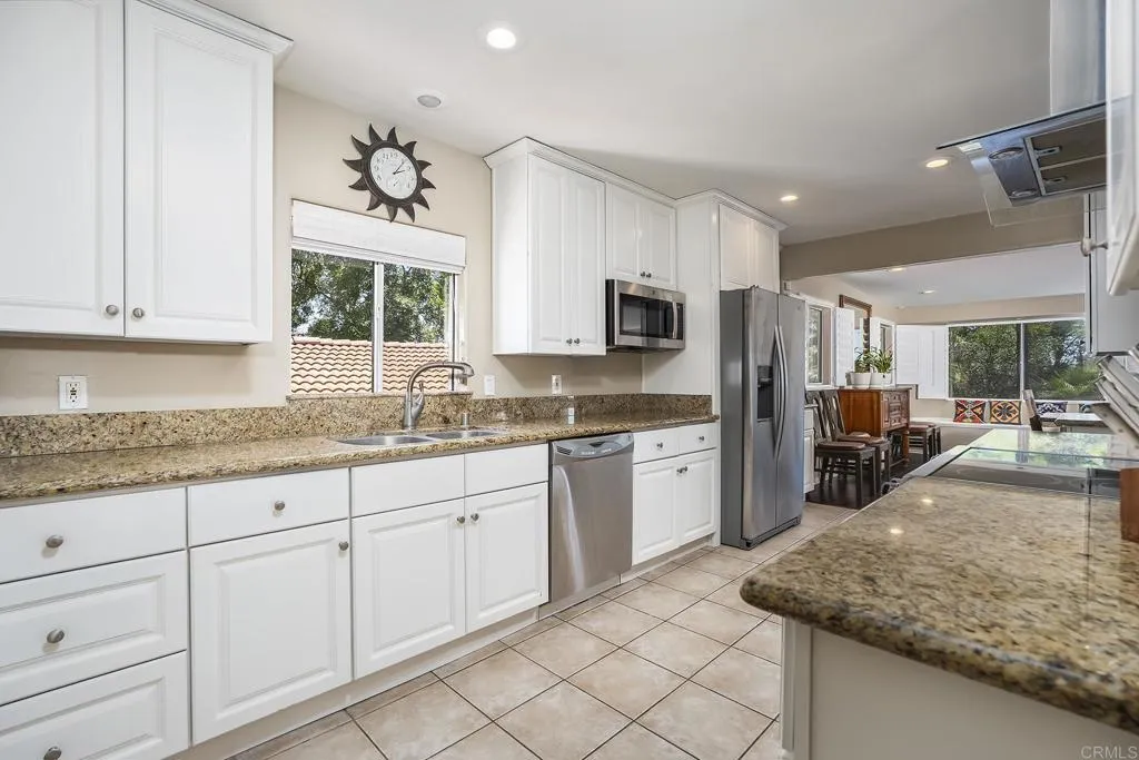 https://cdn.realtyfeed.com/cdn/127/306780454/f8f66b0ac251efa04944fc39860a4497.webp