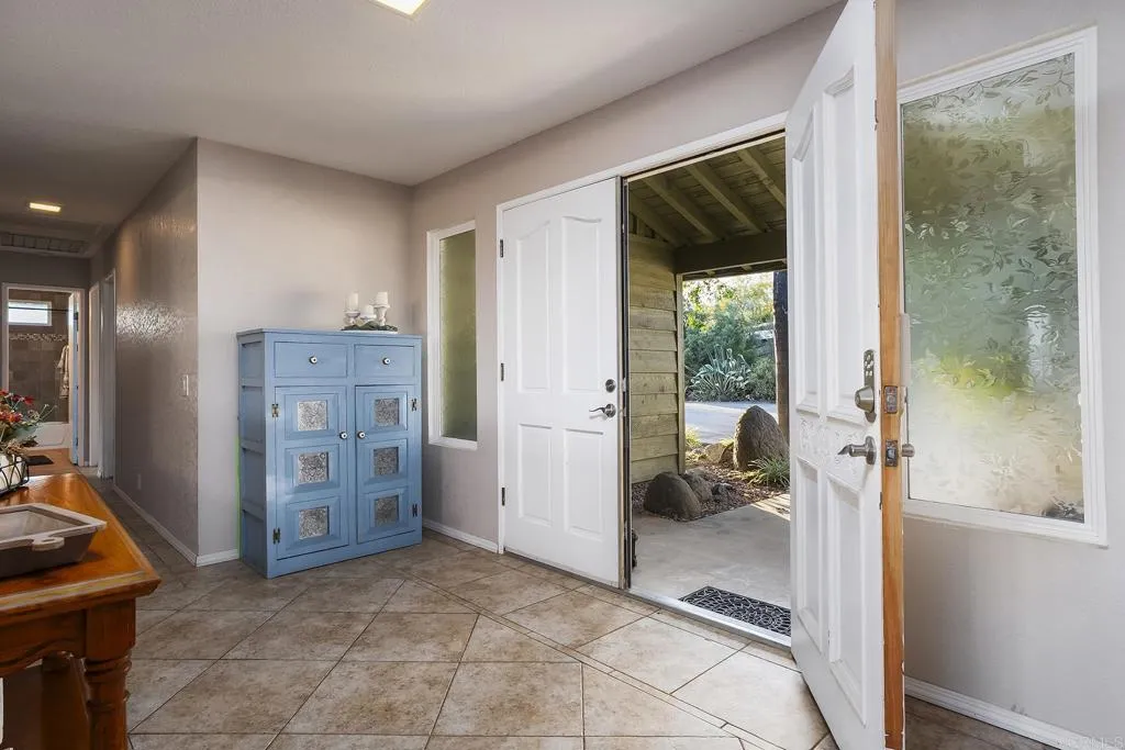 https://cdn.realtyfeed.com/cdn/127/306780493/1f68c61040d3a335e065ba9f07db5b78.webp