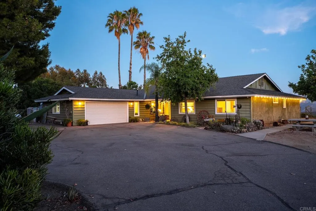 https://cdn.realtyfeed.com/cdn/127/306780493/203a7e20526cb858db0cfc318a00ae2c.webp