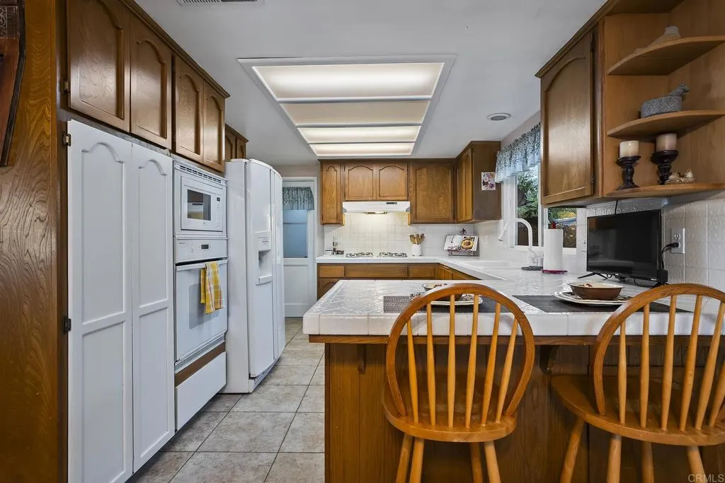https://cdn.realtyfeed.com/cdn/127/306780493/44af9577153b2cda140d2dcba4a71959.webp