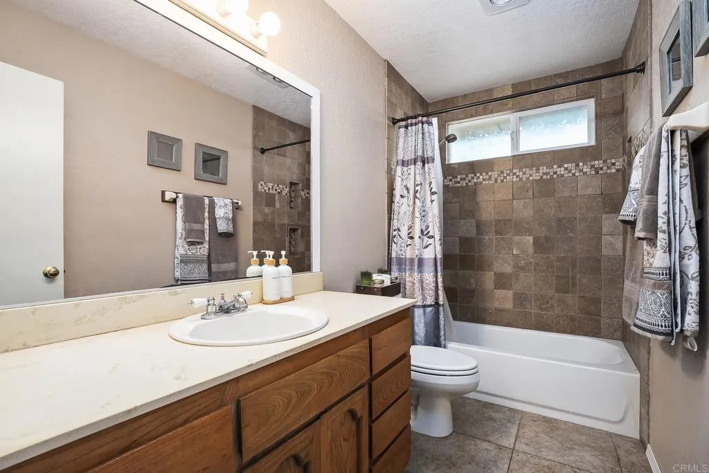 https://cdn.realtyfeed.com/cdn/127/306780493/8937af11345b73710ed0598f9db4e75b.webp